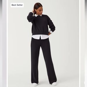 ❤️ Spanx black 50239 AirEssentials Wide Leg Pant